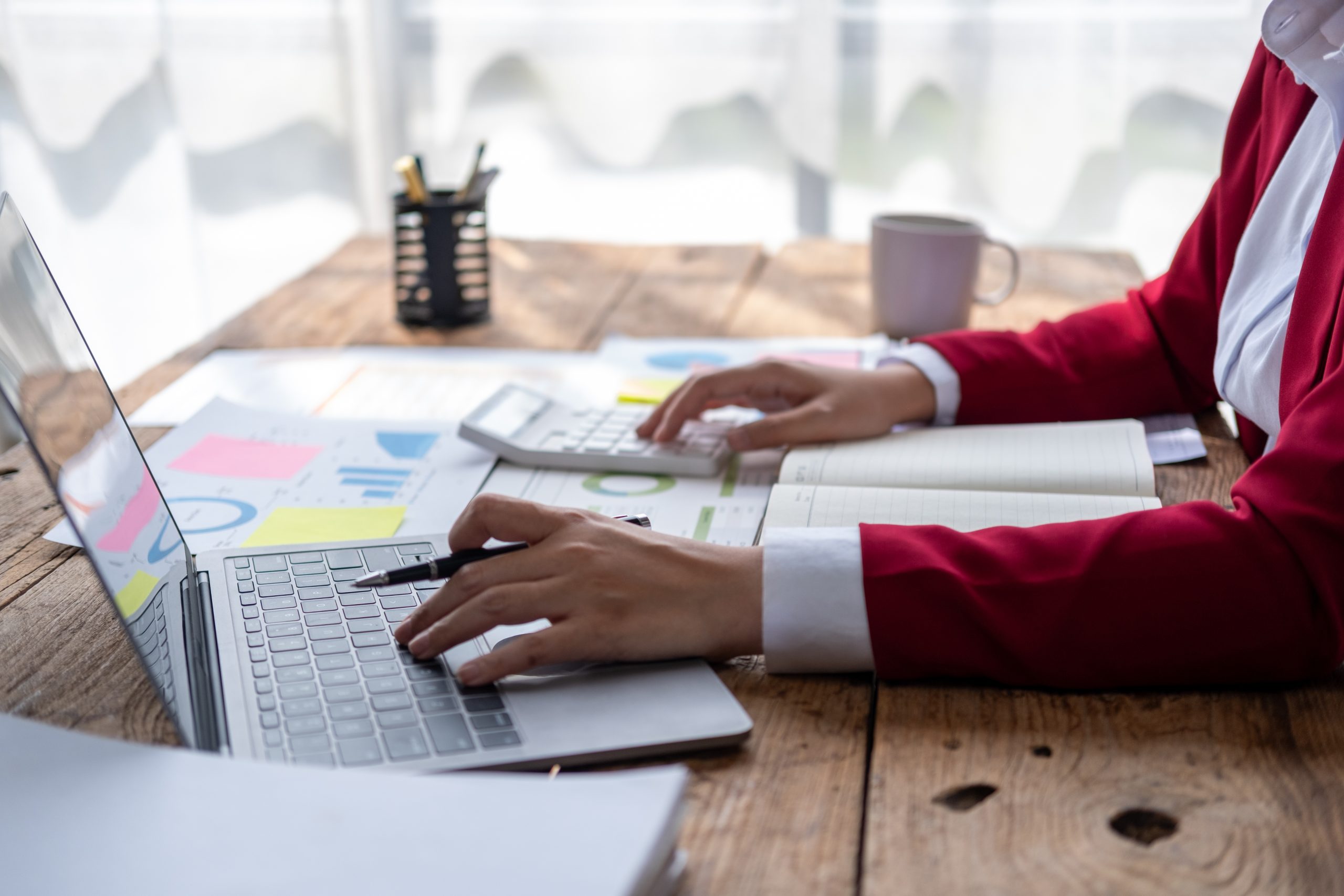 APARBooks construction accounting software automating AIA billing workflows for general contractors